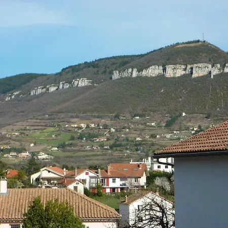 Le Cerisier Dom wakacyjny Millau